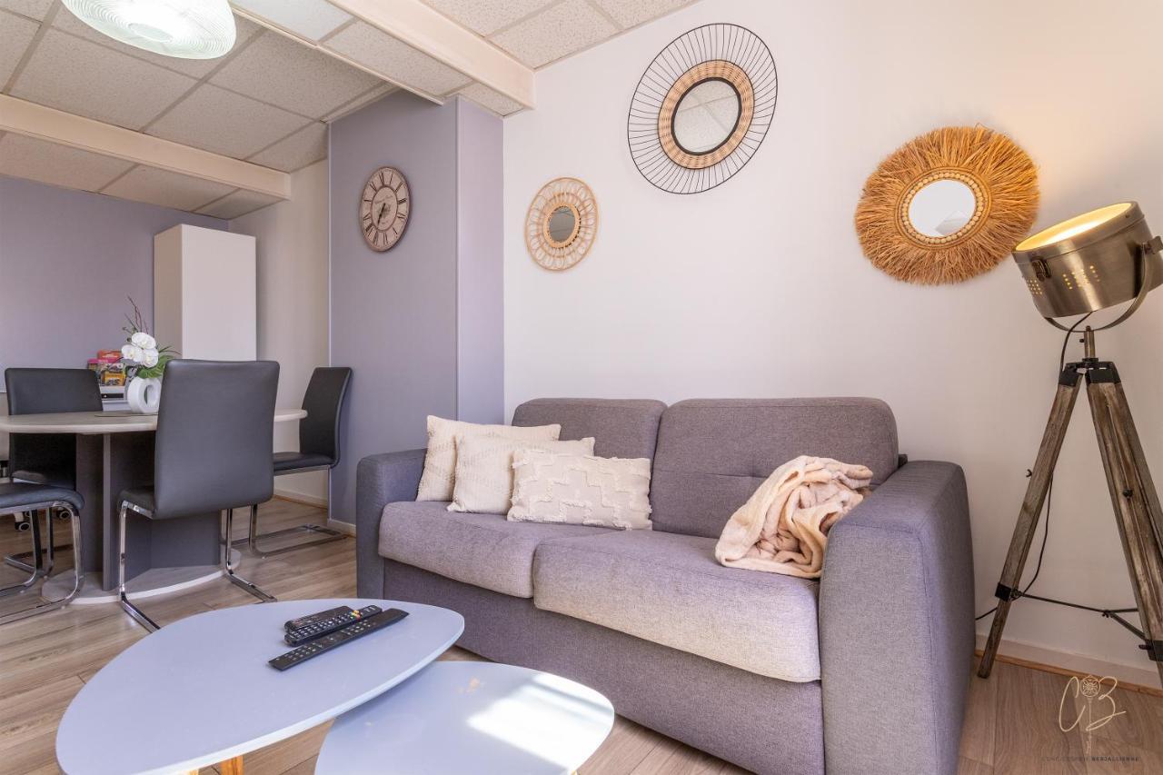 Le Republique-Gare-Centre Ville Bourgoin-Jallieu Екстер'єр фото